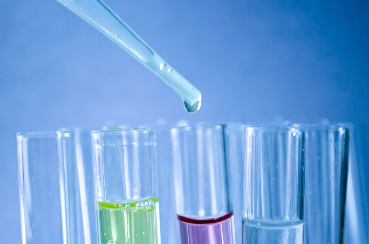 How Does a Saliva Drug Test Work? 1 DRUG TEST